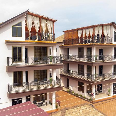 Maat Luxury Homes Accra Exterior photo