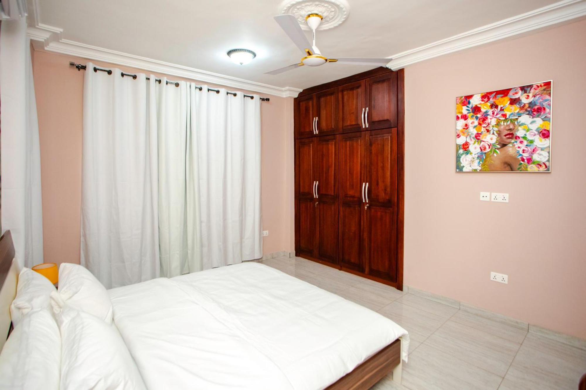 Maat Luxury Homes Accra Exterior photo