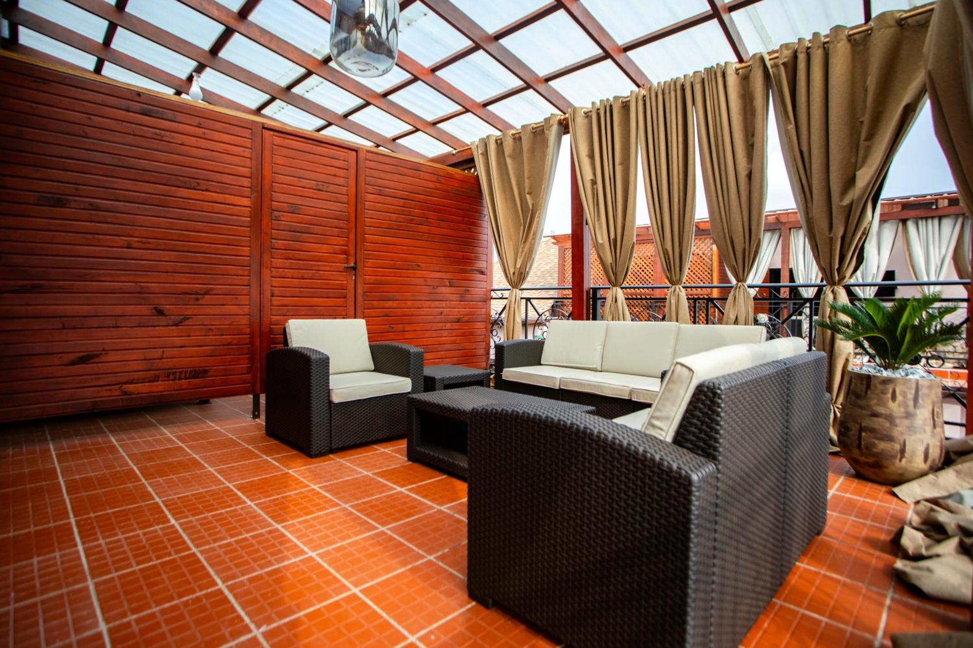 Maat Luxury Homes Accra Exterior photo